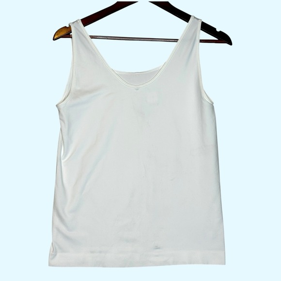 White House Black Market Tops - White House Black Market WHBM Womens Tank Top Size L White‎ V-Neck 570179017 NEW